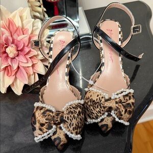 Betsey Johnson Leopard Print Heels with Pearl Bow with Ankle Straps!